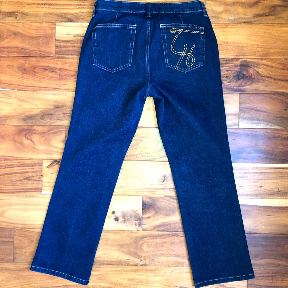 Tommy Hilfiger dark jeans size 8, inseam 28